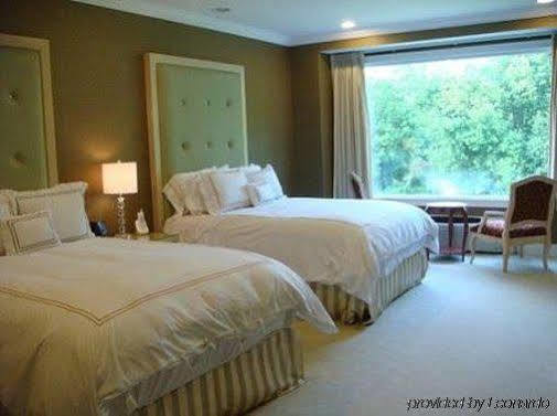 Rocky River Inn New Milford 部屋 写真